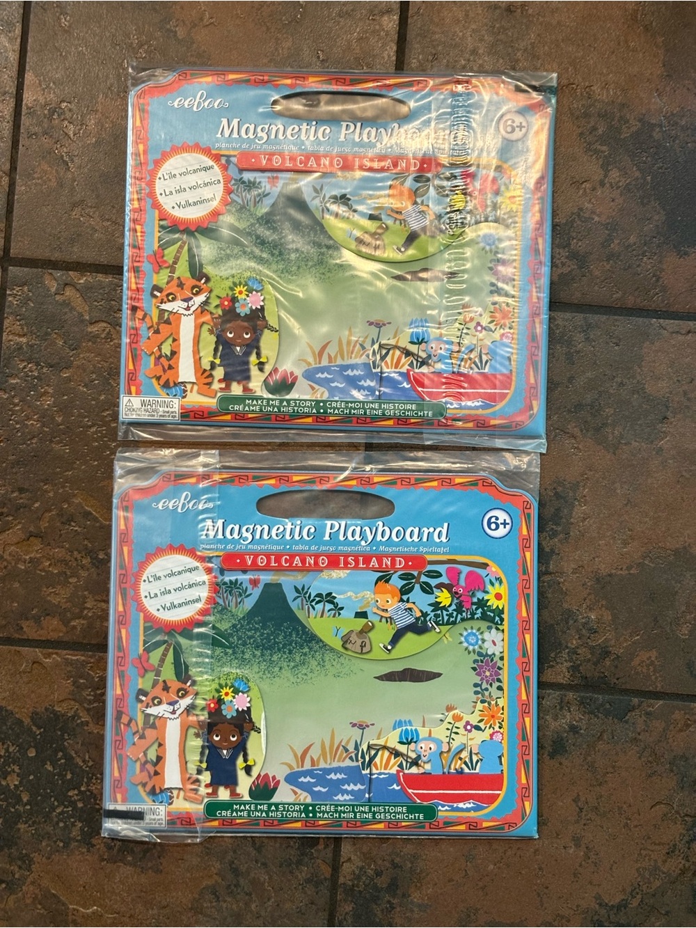 2 Magnetic Playboard - Volcano Island (Blue)
